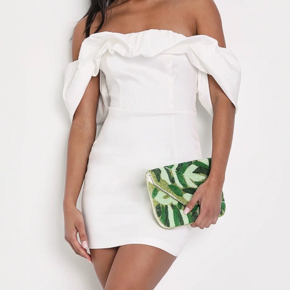 White Off the shoulder fitted dress